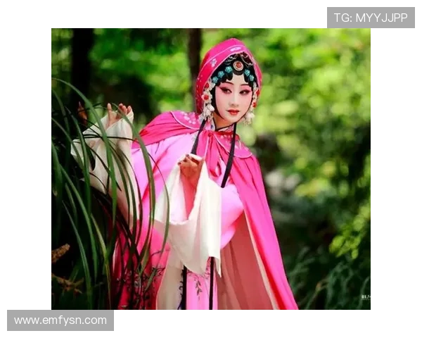 《胭脂扣》:戏梦人生,情深缘浅,那一抹永不褪色的红 《胭脂扣》:戏梦人生,情深缘浅,那一抹永不褪色的红